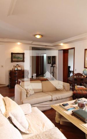 Apartamento para alugar com 270m², 4 quartos e 5 vagasSala
