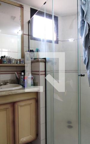 Apartamento para alugar com 270m², 4 quartos e 5 vagasBanheiro da suíte 3 