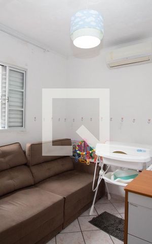 Casa à venda com 320m², 5 quartos e 1 vaga Casa à venda com 320m², 5 quartos e 1 vagaCasa 2 - Quarto 3