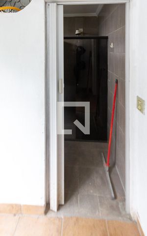 Casa para alugar com 54m², 2 quartos e sem vaga Casa para alugar com 54m², 2 quartos e sem vagaÁrea de Serviço