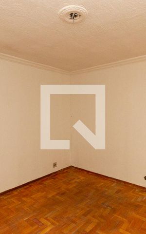 Casa para alugar com 54m², 2 quartos e sem vaga Casa para alugar com 54m², 2 quartos e sem vagaSuite