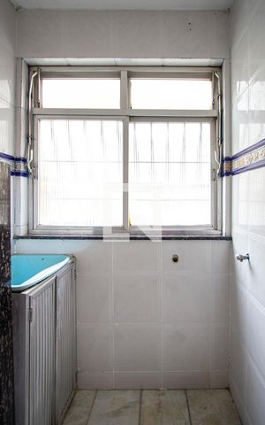 Apartamento para alugar com 60m², 2 quartos e 1 vagaÁrea de Serviço