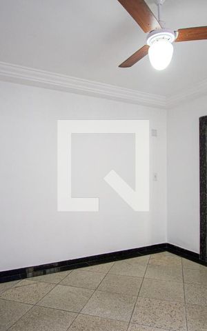 Apartamento para alugar com 60m², 2 quartos e 1 vagaSala