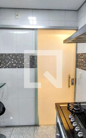 Apartamento para alugar com 77m², 2 quartos e 1 vagaCozinha
