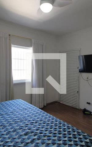 Casa à venda com 289m², 4 quartos e 2 vagasSuíte 1