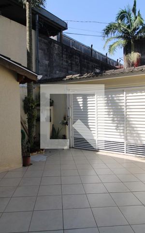 Casa à venda com 289m², 4 quartos e 2 vagasGaragem