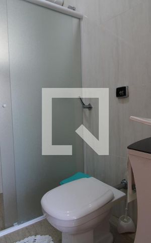 Casa à venda com 289m², 4 quartos e 2 vagasBanheiro da suíte 3