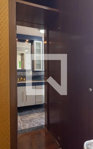 Apartamento à venda com 123m², 3 quartos e 2 vagas Apartamento à venda com 123m², 3 quartos e 2 vagasBanheiro da Suíte