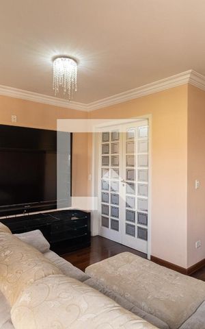 Apartamento à venda com 123m², 3 quartos e 2 vagas Apartamento à venda com 123m², 3 quartos e 2 vagasSala