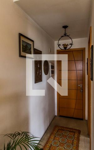Apartamento à venda com 64m², 2 quartos e 1 vagaEntrada