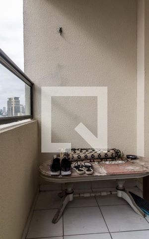 Apartamento à venda com 64m², 2 quartos e 1 vagaVaranda