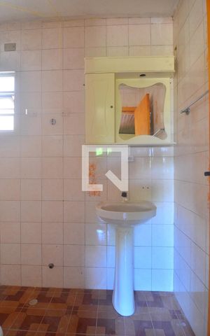Casa à venda com 144m², 6 quartos e 7 vagasBanheiro Suíte