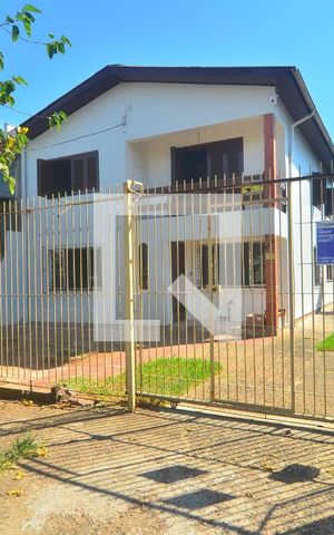 Casa à venda com 144m², 6 quartos e 7 vagasFachada