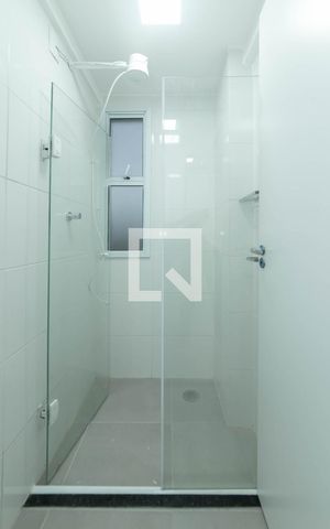 Apartamento para alugar com 60m², 2 quartos e 1 vaga Apartamento para alugar com 60m², 2 quartos e 1 vagaBanheiro