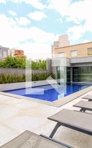 Apartamento à venda com 147m², 4 quartos e 4 vagasÁrea comum - Piscina