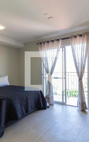 Studio para alugar com 28m², 1 quarto e sem vaga Studio para alugar com 28m², 1 quarto e sem vagaStudio