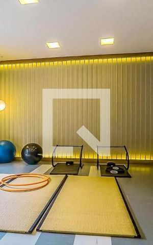Studio para alugar com 28m², 1 quarto e sem vaga Studio para alugar com 28m², 1 quarto e sem vagaÁrea comum - Academia