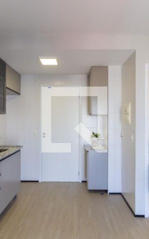 Studio para alugar com 28m², 1 quarto e sem vaga Studio para alugar com 28m², 1 quarto e sem vagaStudio