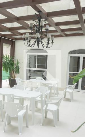 Apartamento à venda com 210m², 3 quartos e 2 vagasÁrea comum - Salão de festas