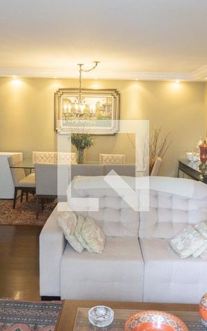 Apartamento à venda com 210m², 3 quartos e 2 vagasSala
