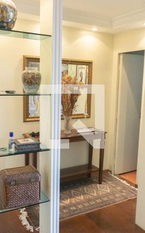 Apartamento à venda com 210m², 3 quartos e 2 vagasSala
