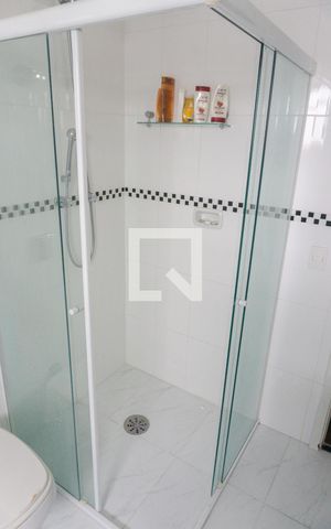 Apartamento à venda com 210m², 3 quartos e 2 vagasBanheiro