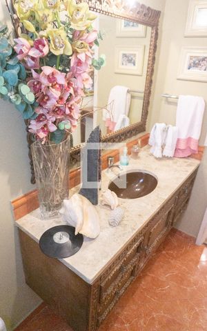 Apartamento à venda com 210m², 3 quartos e 2 vagasLavabo