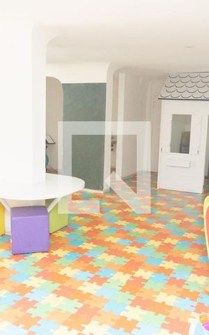 Apartamento à venda com 210m², 3 quartos e 2 vagasÁrea comum - Playground