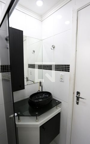 Apartamento para alugar com 55m², 2 quartos e 1 vagaBanheiro