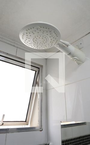 Apartamento para alugar com 55m², 2 quartos e 1 vagaBanheiro