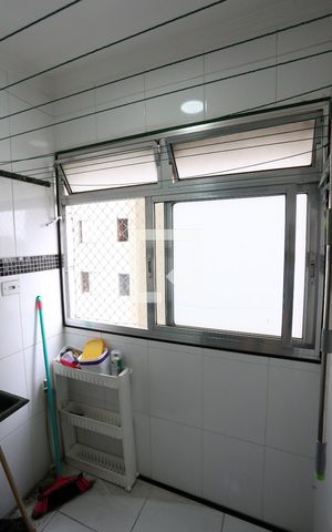 Apartamento para alugar com 55m², 2 quartos e 1 vagaÁrea de Serviço
