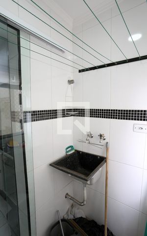 Apartamento para alugar com 55m², 2 quartos e 1 vagaÁrea de Serviço