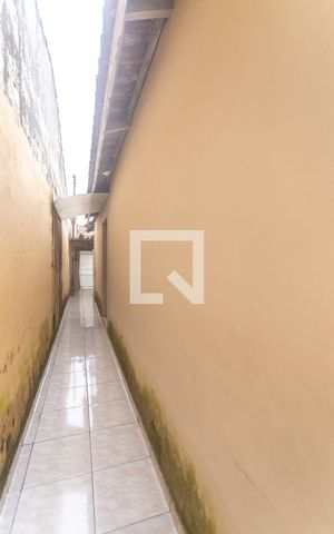 Casa à venda com 147m², 2 quartos e 2 vagas Casa à venda com 147m², 2 quartos e 2 vagasQuintal