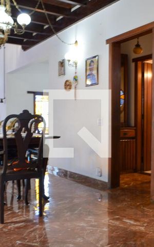 Casa à venda com 383m², 4 quartos e 3 vagasSala de Jantar