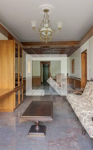 Apartamento à venda com 147m², 3 quartos e 1 vaga Apartamento à venda com 147m², 3 quartos e 1 vagaSala