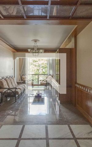 Apartamento à venda com 147m², 3 quartos e 1 vaga Apartamento à venda com 147m², 3 quartos e 1 vagaSala