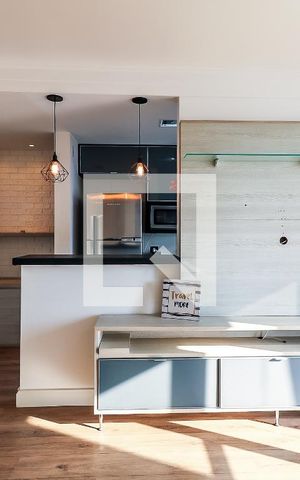 Apartamento à venda com 57m², 2 quartos e 1 vaga Apartamento à venda com 57m², 2 quartos e 1 vagaSala