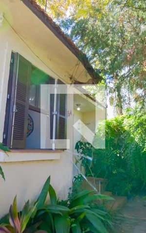 Casa à venda com 99m², 2 quartos e 2 vagasFachada