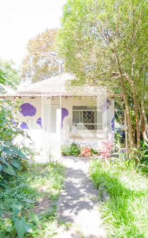 Casa à venda com 99m², 2 quartos e 2 vagasÁrea externa