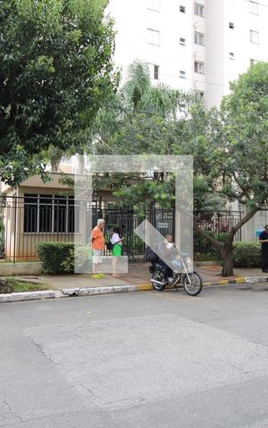Apartamento à venda com 58m², 2 quartos e 1 vagaFachada e portaria 
