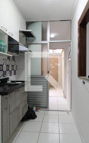 Apartamento à venda com 58m², 2 quartos e 1 vagaCozinha 