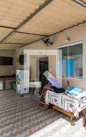 Casa à venda com 100m², 3 quartos e 2 vagas Casa à venda com 100m², 3 quartos e 2 vagasÁrea Gourmet