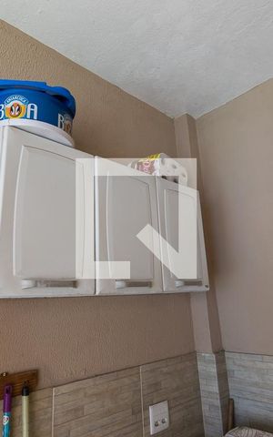Casa à venda com 100m², 3 quartos e 2 vagas Casa à venda com 100m², 3 quartos e 2 vagasÁrea de Serviço
