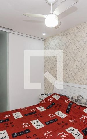 Casa à venda com 100m², 3 quartos e 2 vagas Casa à venda com 100m², 3 quartos e 2 vagasQuarto