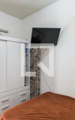 Casa à venda com 100m², 3 quartos e 2 vagas Casa à venda com 100m², 3 quartos e 2 vagasQuarto