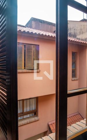 Casa de condomínio à venda com 150m², 3 quartos e 1 vaga Casa de condomínio à venda com 150m², 3 quartos e 1 vagaQuarto 1