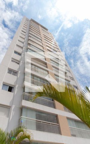 Apartamento à venda com 73m², 3 quartos e 1 vaga Apartamento à venda com 73m², 3 quartos e 1 vagaFachada