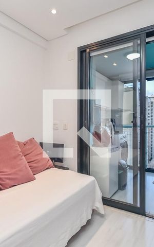 Studio à venda com 35m², 1 quarto e 1 vaga Studio à venda com 35m², 1 quarto e 1 vagaSala