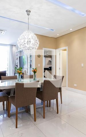 Casa de condomínio à venda com 316m², 4 quartos e 3 vagasSala