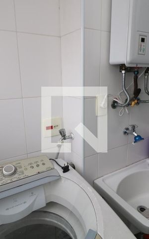 Apartamento para alugar com 61m², 2 quartos e 1 vagaÁrea de Serviço